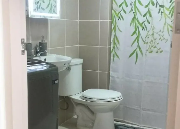 Apartahotel 2 Bedroom Fully Furnished Condo- Near St Lukes Manila